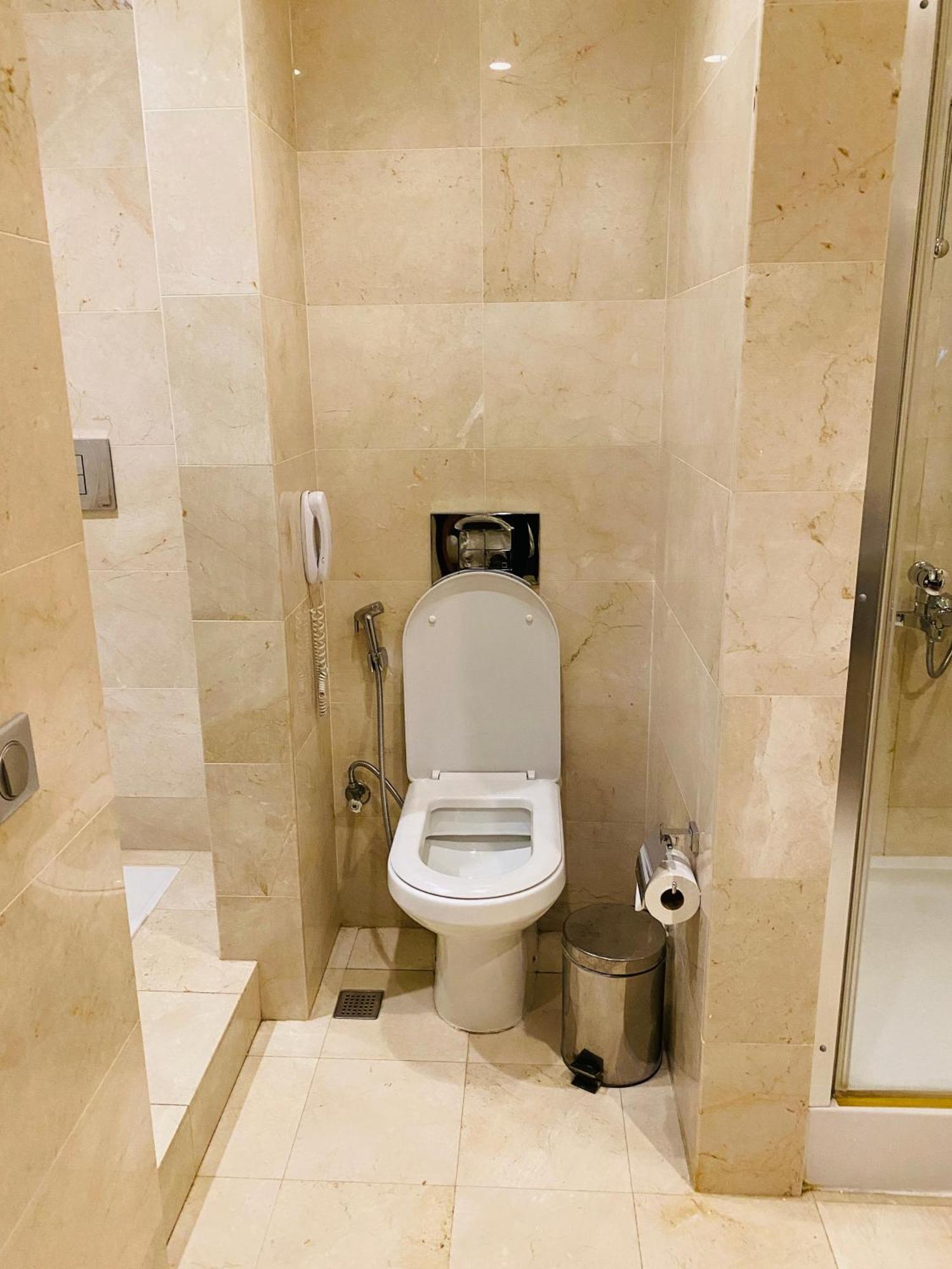 Karbala Rayhaan Hotel & Suites Buitenkant foto