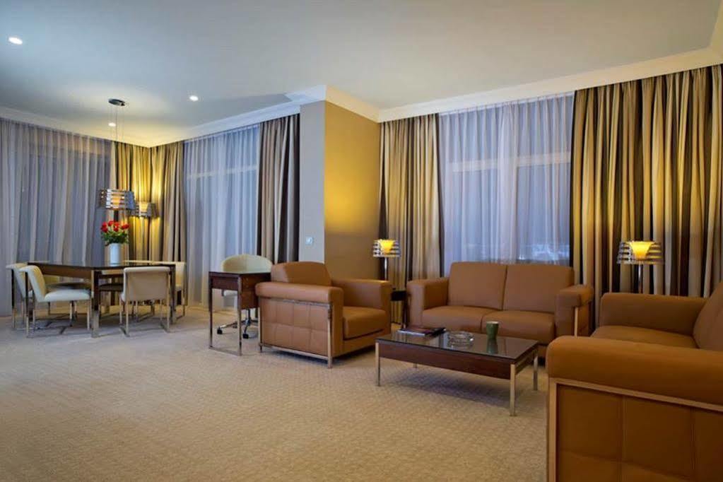 Karbala Rayhaan Hotel & Suites Buitenkant foto